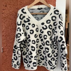 Racheal Chunky Cozy Animal Print Cheetah Sweater- Size Small